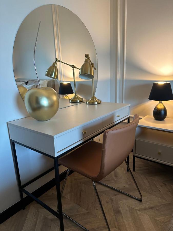 Eak Apartments-Nadmotlawie กดัญสก์ ภายนอก รูปภาพ