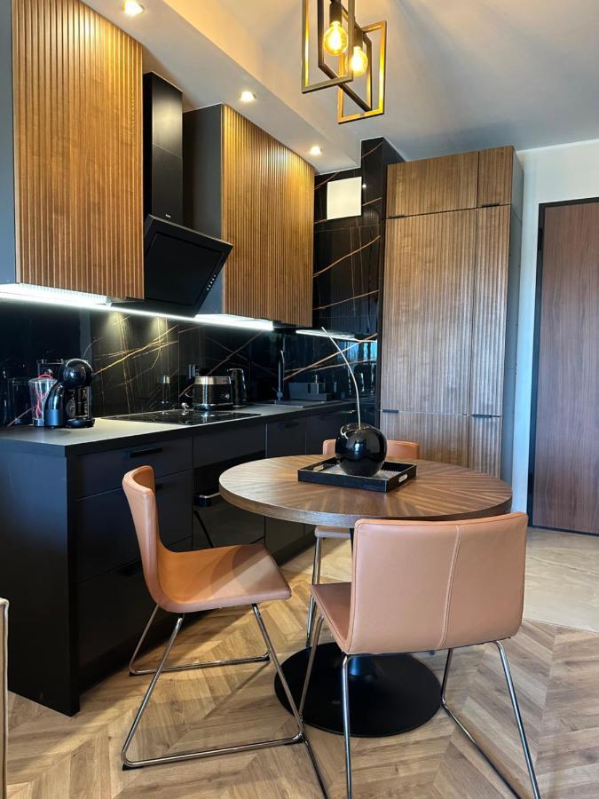 Eak Apartments-Nadmotlawie กดัญสก์ ภายนอก รูปภาพ