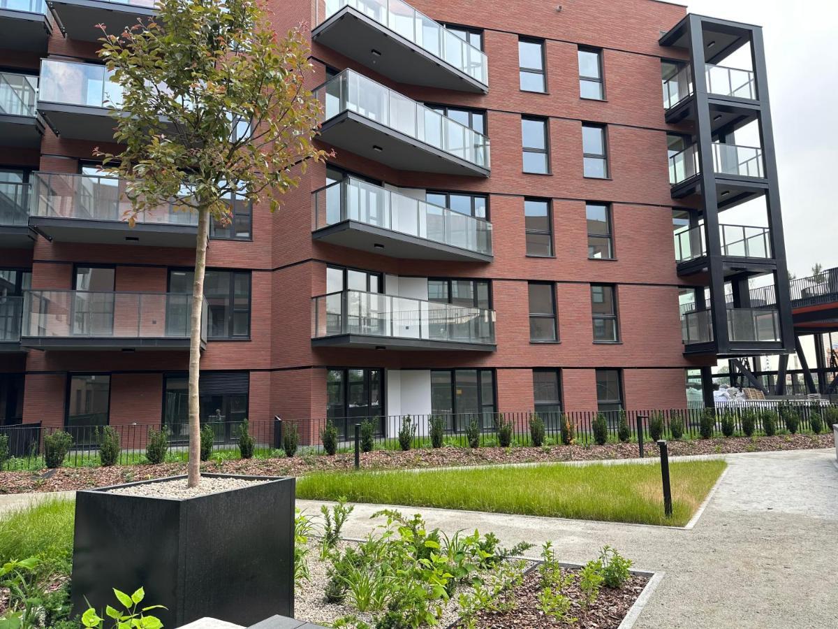Eak Apartments-Nadmotlawie กดัญสก์ ภายนอก รูปภาพ